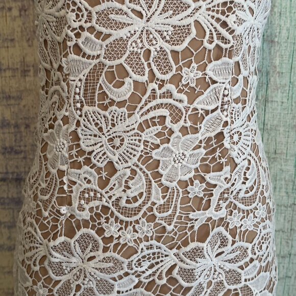 Guess Sleeveless White Floral Lace Bodycon Mini Dress Spaghetti Strap Tan Slip S - Picture 6 of 11